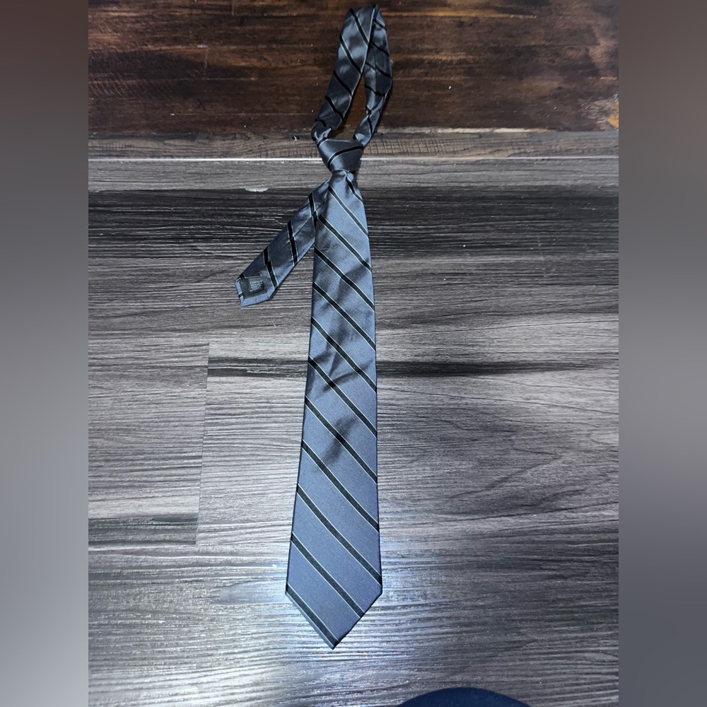 Men’s tie
